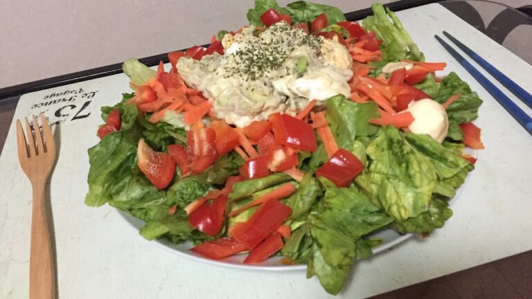 【山盛りサラダ】アボカドと卵のクリーミーサラダ【簡単】