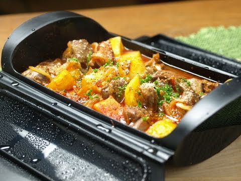 鶏レバーとジャガイモのトマト煮