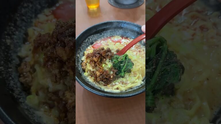 花椒と胡麻の風味が最高の極旨担々麺！