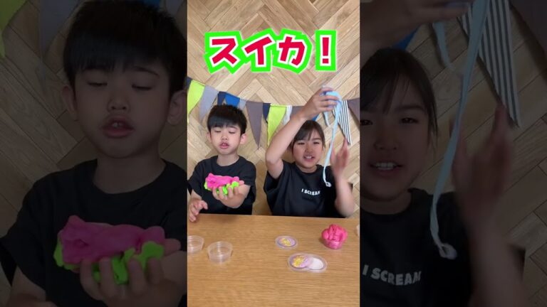 どっちがきれいな色のスライム作れるかチャレンジ！#shorts