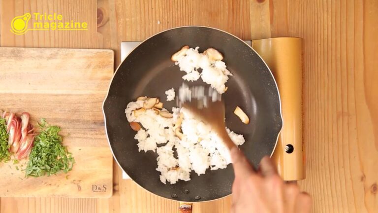 【男の料理】簡単レシピを動画で紹介！～梅干しの香味チャーハン編～