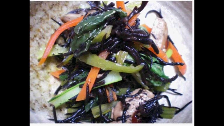 貧血予防 小松菜入りピリ辛ひじき　おつまみにもなるよ！