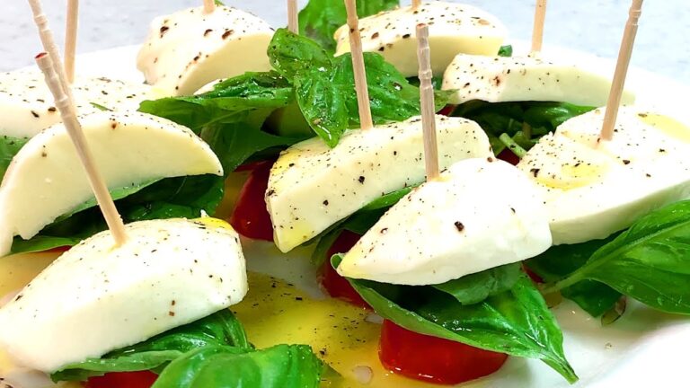 【秒速カプレーゼ】金曜夜に週末プランを練る用！バジルとトマトで夏らしく！【モッツァレラチーズ】