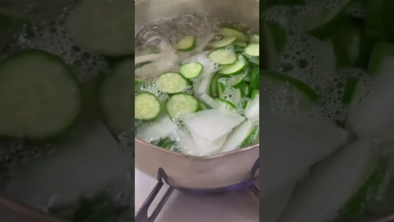 【きゅうりと大根のひたひた】 野菜の甘酢醤油漬け　給食メニュー