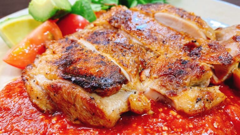 これだけは絶対試して欲しい！驚くほどご飯とお酒が進む♪『絶品 鶏もも肉のトマト味噌ソース』Chicken Steak with Tomato Miso Sauce 치킨 스테이크 鸡肉牛排【低糖質】