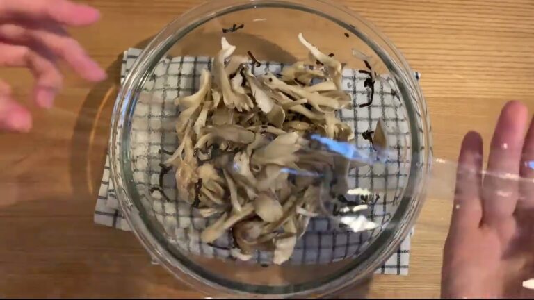 舞茸の塩昆布和え