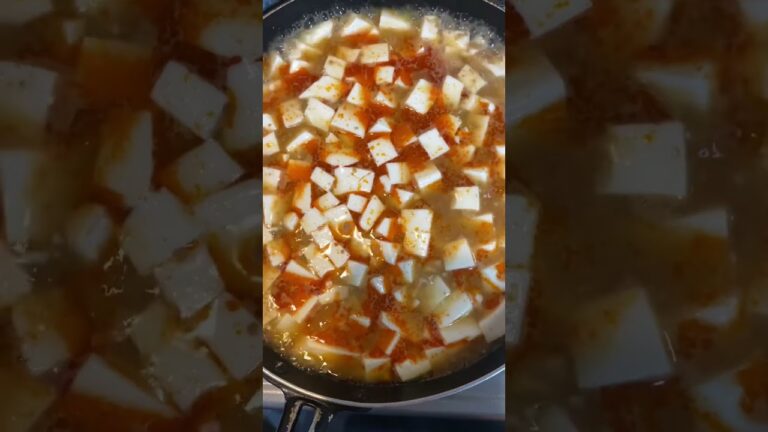 やる気ない時の夕飯♪簡単でめちゃうま😋麻婆豆腐丼♪