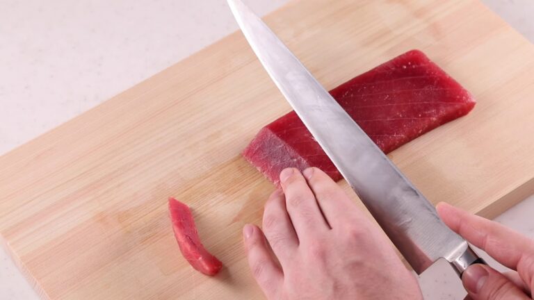 断面がキレイ！まぐろのお刺身の切り方【カット動画】