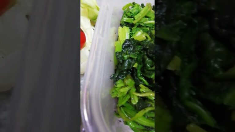 サラダ　ほうれん草マヨネーズ和え　だし醤油　マヨネーズ　すりごまで　ほうれん草ごま和え