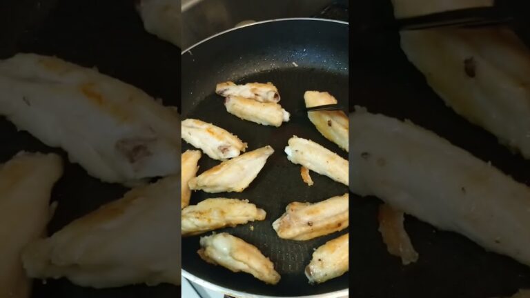 手羽中で酒のつまみを作るアラサー女 #shorts