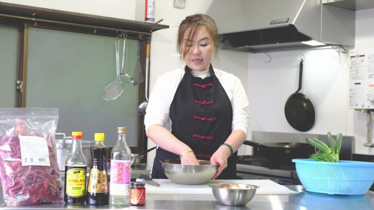 台湾蔡ちゃん台湾料理教室2:ピリ辛キュウリ叩き