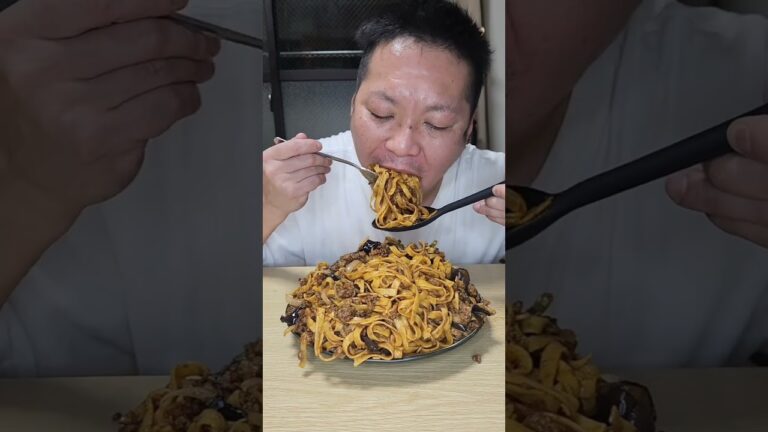 料理下手でも作れる簡単ボロネーズ #飯テロ #食テロ #大食い #大盛り #ボロネーズ #ボロネーゼ #ミートソース