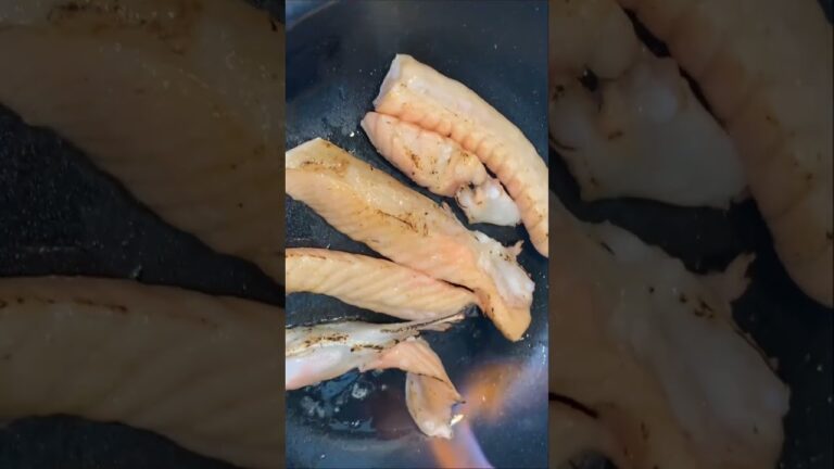 脂たっぷりサーモンハラス炙り→のり弁