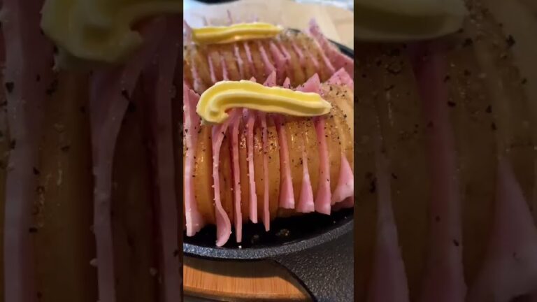 【キャンプ飯】ハッセルバックポテト、ベーコン挟み。独身男性会社員#shorts #キャンプ #キャンプ飯 #ハッセルバックポテト#料理#camping #camp