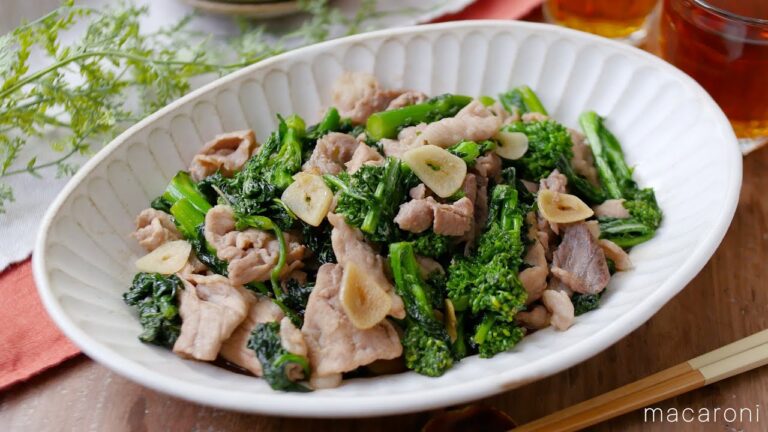 【菜の花と豚肉の中華炒め】にんにくの香りと濃いめの味付けがポイント！おつまみにもおすすめ♪｜macaroni（マカロニ）