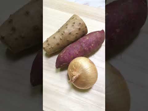 余った食材でかき揚げを作ったら抜群に美味かった。長芋とさつまいもと玉ねぎのかき揚げ。