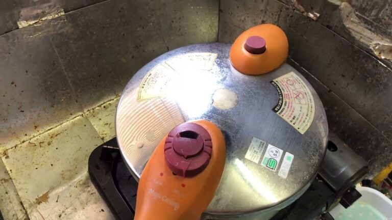 圧力鍋で先日栗🌰ご飯炊きました　五穀米栗🌰ご飯です