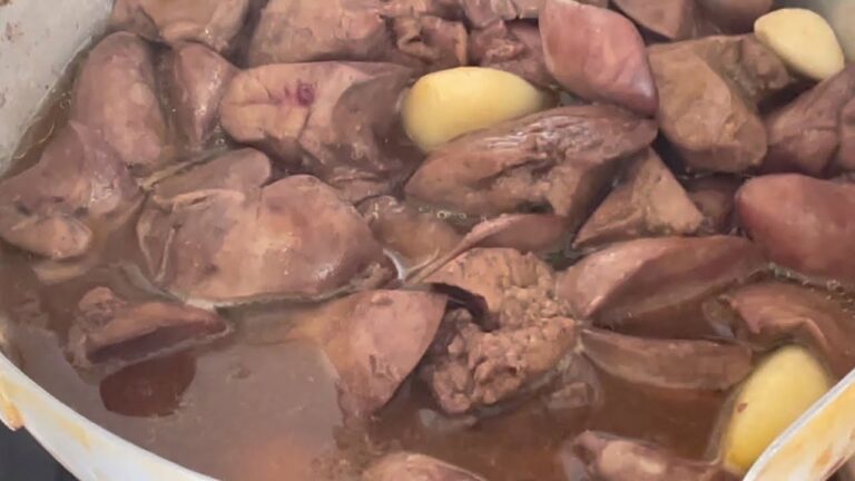 鶏肝煮込みなんてだいたいこんなもん