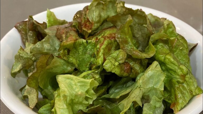 【和風サラダ】サニーレタスでつくる和風サラダ。ドレッシングよりも確実に美味いです。