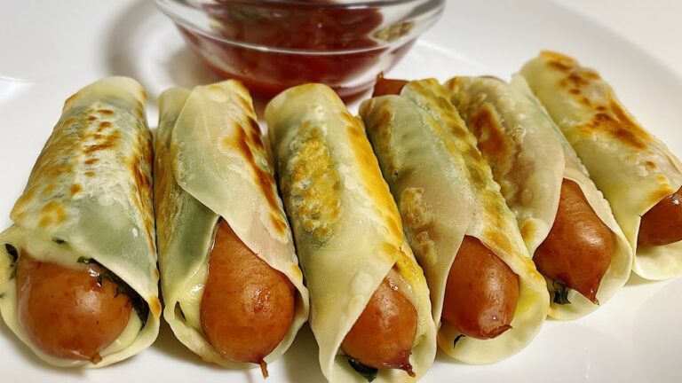 【巻いて焼くだけ】お酒が進む！パリパリウィンナー餃子（大葉チーズ入り）【簡単おつまみ】sausage gyoza #shorts