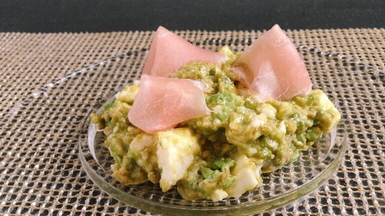 長芋とアボカドのワサビ和え