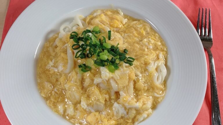 からだがあったまる♪生姜卵のあんかけうどんレシピ・作り方！新型肺炎の感染拡大から身を守る！新型コロナウイルス対策は食生活の改善！免疫力を高めることが大切になり、栄養バランスをきっちり考えた料理！