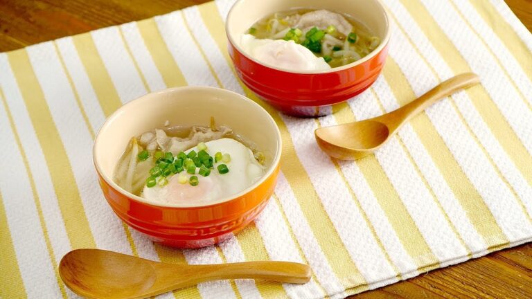 豚しゃぶと落とし卵のスープ