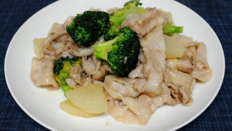 簡単！豚バラ・大根・ブロッコリーのオイスター炒め