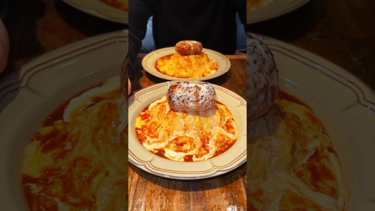 日本一行列ができるチーズハンバーグオムライス🍳 #日本美食 #food #japanesefood #東京グルメ#渋谷グルメ#オムライス