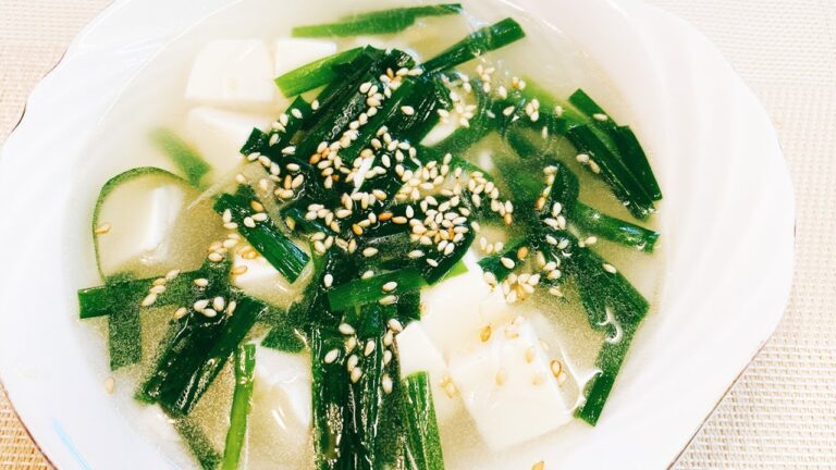 【超簡単】ダイエットレシピ、鶏ガラスープの素で「ニラと豆腐と春雨スープ」しょうがも入ってからだがあったまる、悪魔的な旨さ【時短料理研究♪あいこチャンネル】