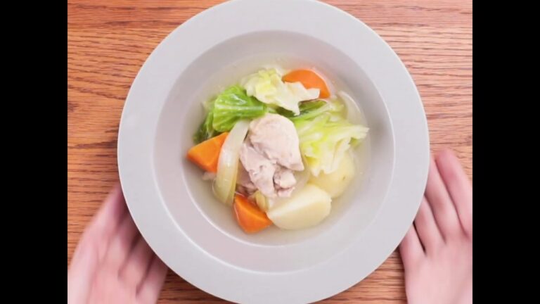 野菜たっぷりフライパンポトフ ｜ moguna[モグナ]