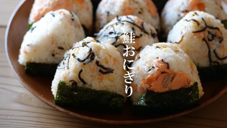 【古民家暮らし】鮭のおにぎり、お昼に食べよう！ご飯と縁側を楽しむ。