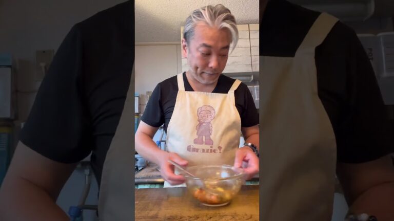 サーモンポキ丼