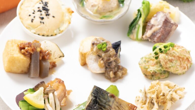 甘い玉葱に牛肉の濃い旨み芋のそぼろ餡 脂の乗った大船渡産鯖と牛蒡のカレー煮【一期一会を楽しもう！旬をすぐに】