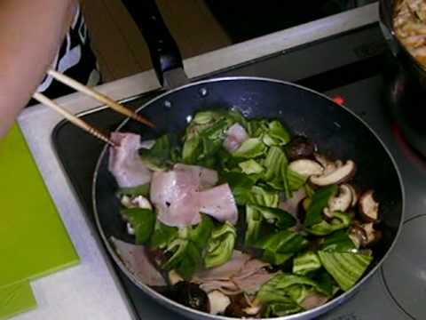 あけみママの簡単レシピ　ベーコンとピーマンのバター炒め