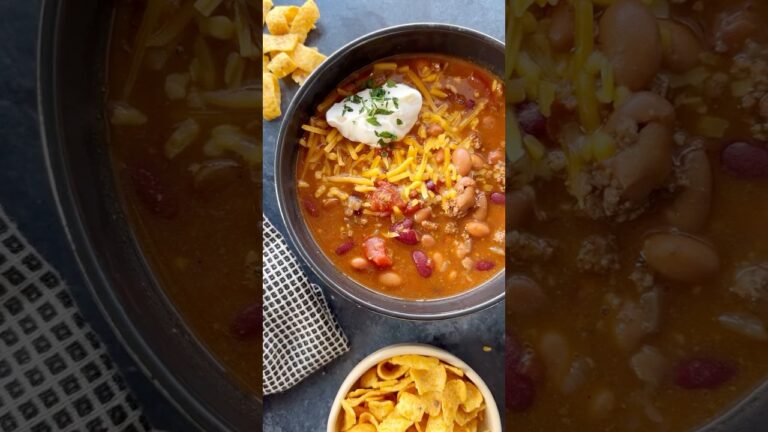 The EASIEST Instant Pot Chili #souprecipe #fallrecipes #chilirecipe #soupseason