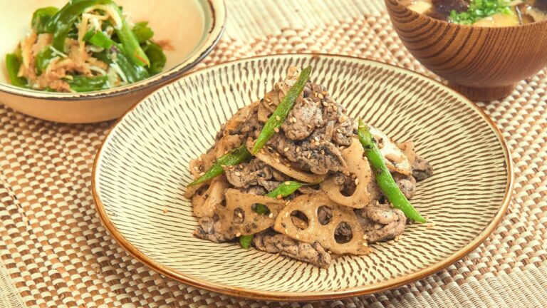 レンコンと豚肉のごまソース炒め