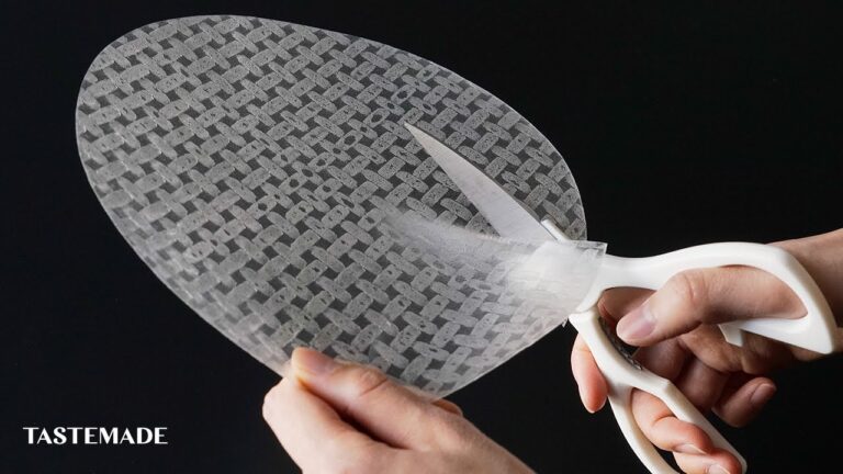 ハサミで切って揚げるだけの絶品おつまみ！ライスペーパーチップス #Shorts