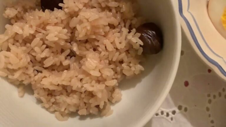 ある日の早めのご飯　豆腐ひじきハンバーグ　煮卵　納豆　切り干し大根　海蘊　栗ごはん