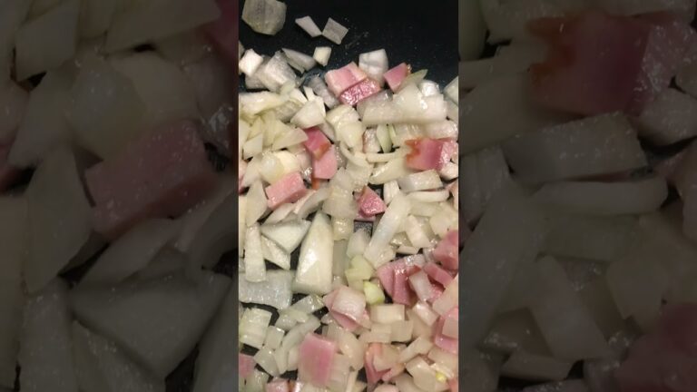 琴どらクッキング vol.12 玉ねぎとベーコンの炒め物⁉️この後、どうなる❓