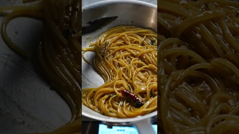 【めんつゆペペロンチーノ】失敗しないシェフの即席パスタ #shorts