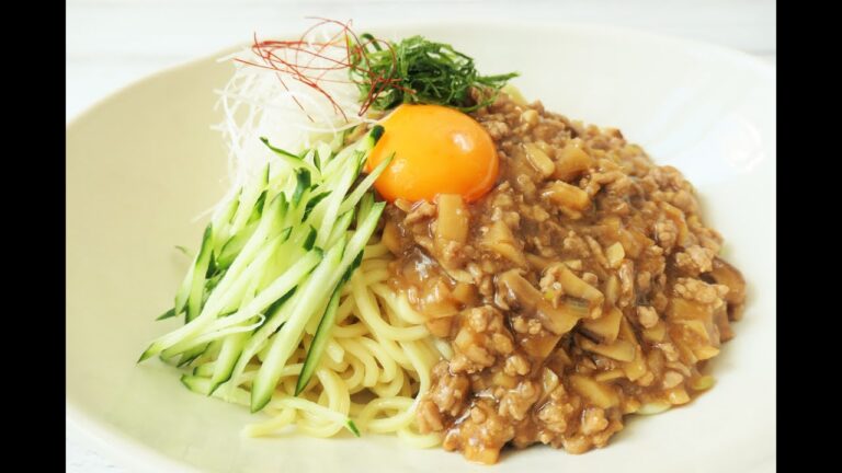 ☆おうちで簡単！『ジャージャー麺』の作り方☆～つけ麺用太麺で美味しすぎるジャージャー麺！～
