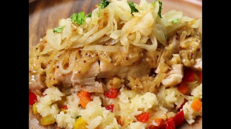 鶏肉の肉汁でソースを作った 鶏むね肉とカラフルライス ｜ moguna[モグナ]