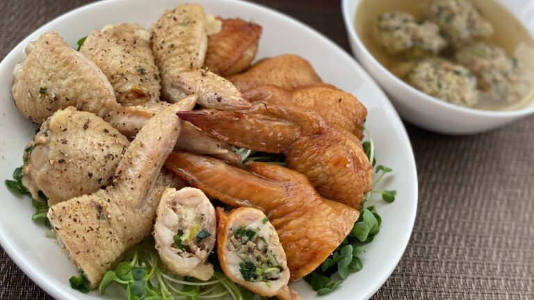 意外と簡単！オーブンで2種類の味の手羽餃子/Chicken wing gyoza