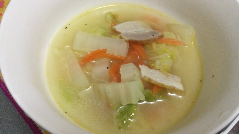 とても簡単な中華白菜スープの作り方教えます❤️