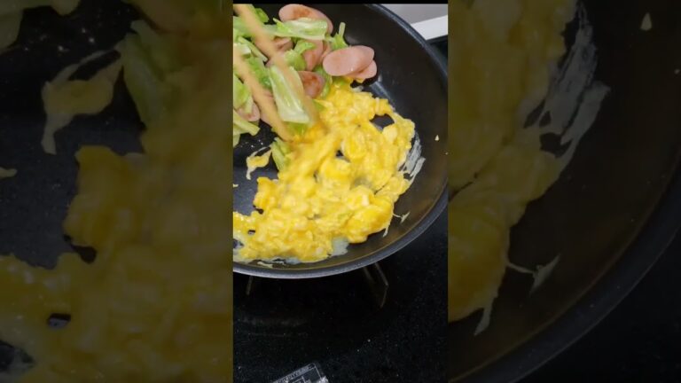 【魚肉ソーセージのオイスターマヨネーズ炒め】簡単でお弁当のおかずにぴったりです