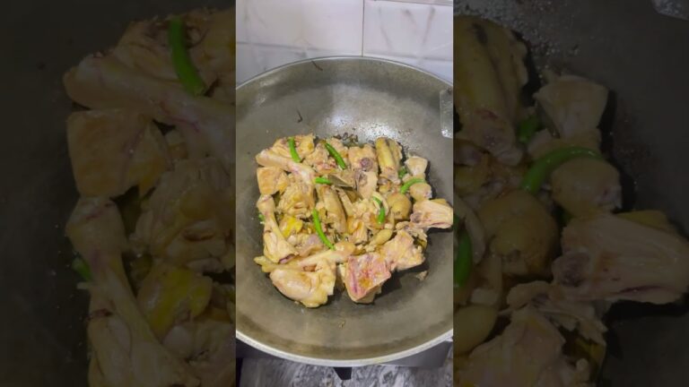 Tasty Homemade Simple Tomato Chicken recipe 🍗😋 #food #chickenrecipes #shorts
