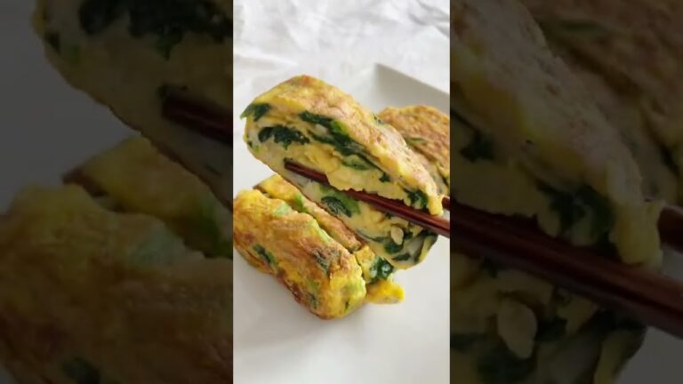 主役級！しらすとほうれん草の卵焼き| Shirasu and spinach omelet #shorts