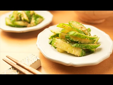 作り置きもできる！箸が止まらない【きゅうり胡麻和え】のレシピ