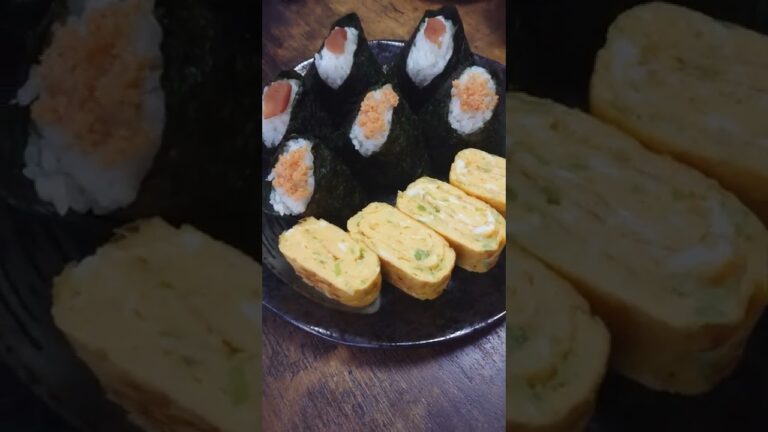 おむすび大好き‼️  #おむすび#おにぎり#🍙#弘前市#弘前#海苔#梅#シャケ#鮭